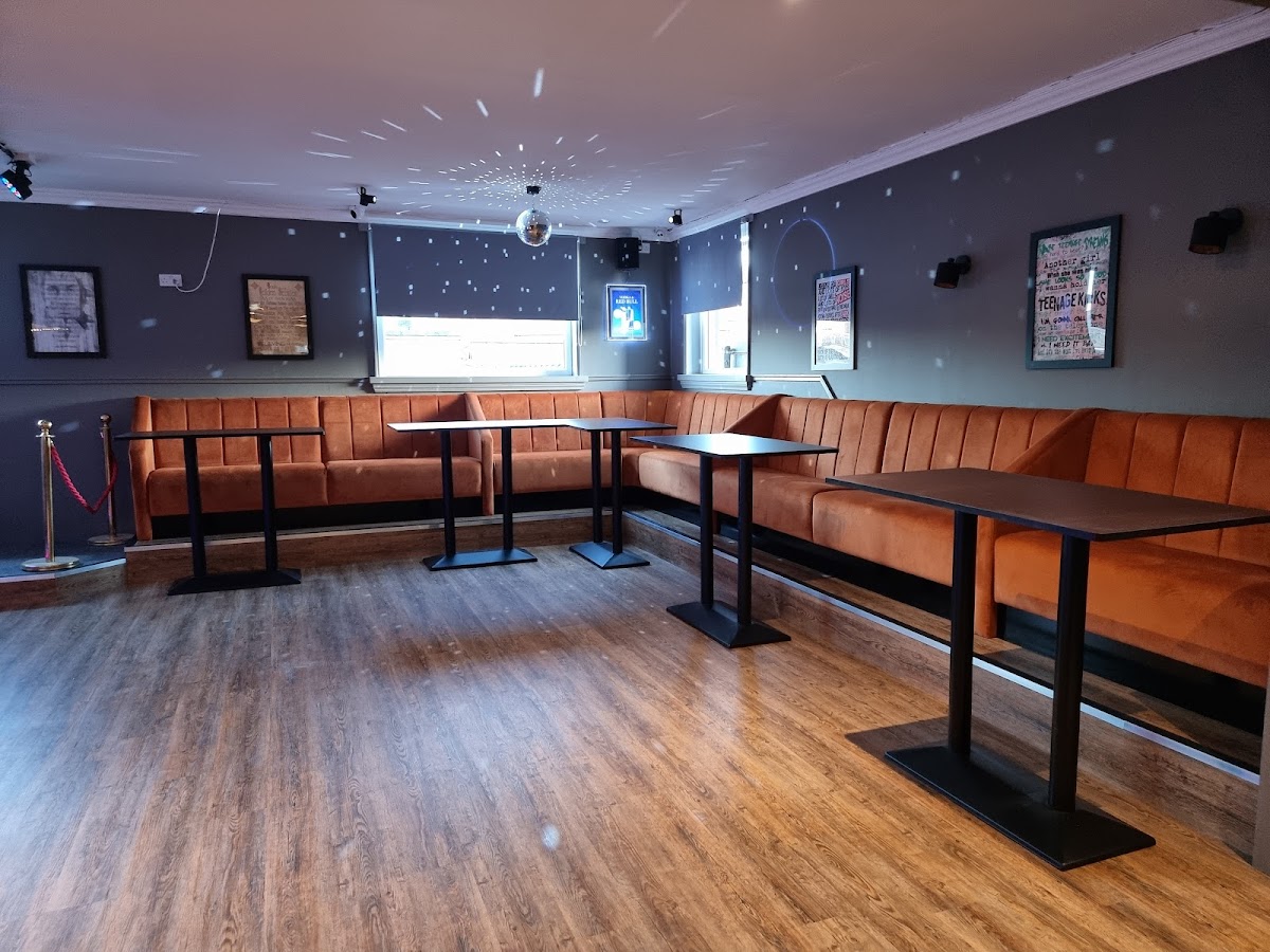 The Horseshoe Bar